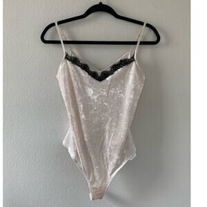 Guess‎ Nude Pink Corduroy Bodysuit